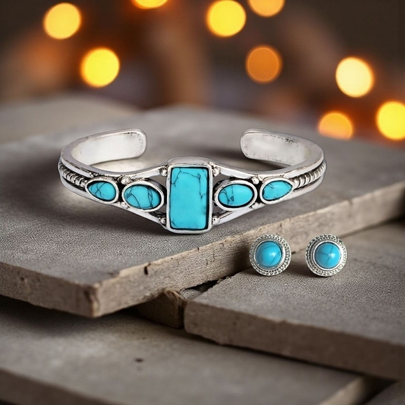 🆕️ Boho Chic Antique Silver & Turquoise Stone Cuff Bracelet and Earrings Set - Picture 14 of 14